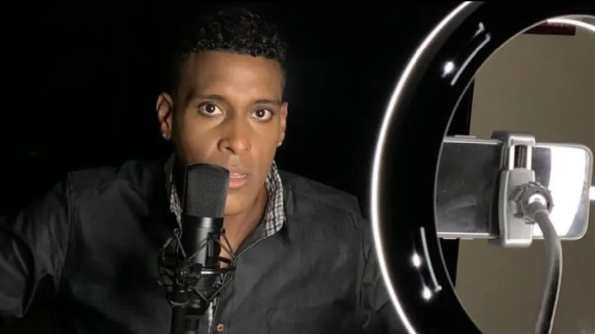 #VIDEO | Muere cantante en pleno concierto