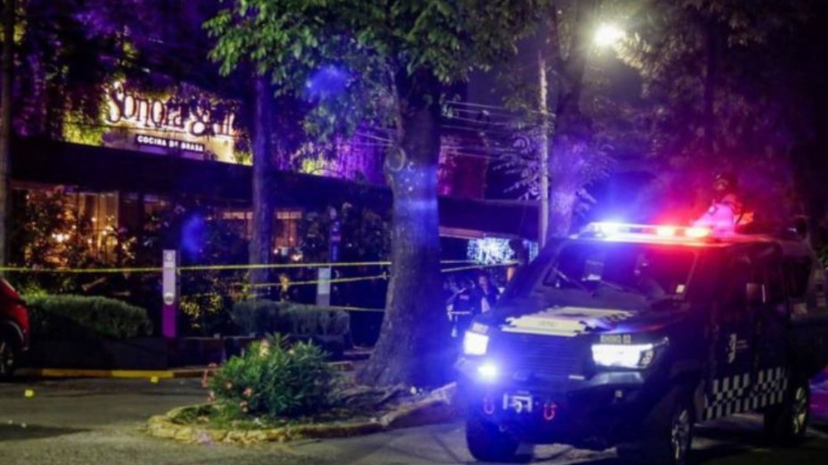 Funcionario de alto rango, entre los tres asesinados en restaurante de Guadalajara