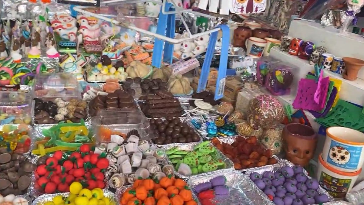 #GALERÍA | Registra gran afluencia la Feria del Alfeñique; ¡asiste!