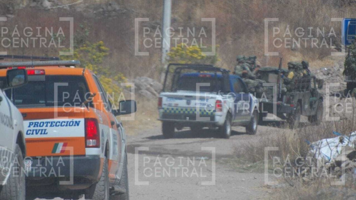 Hallan restos óseos en Barranca de Venaderos