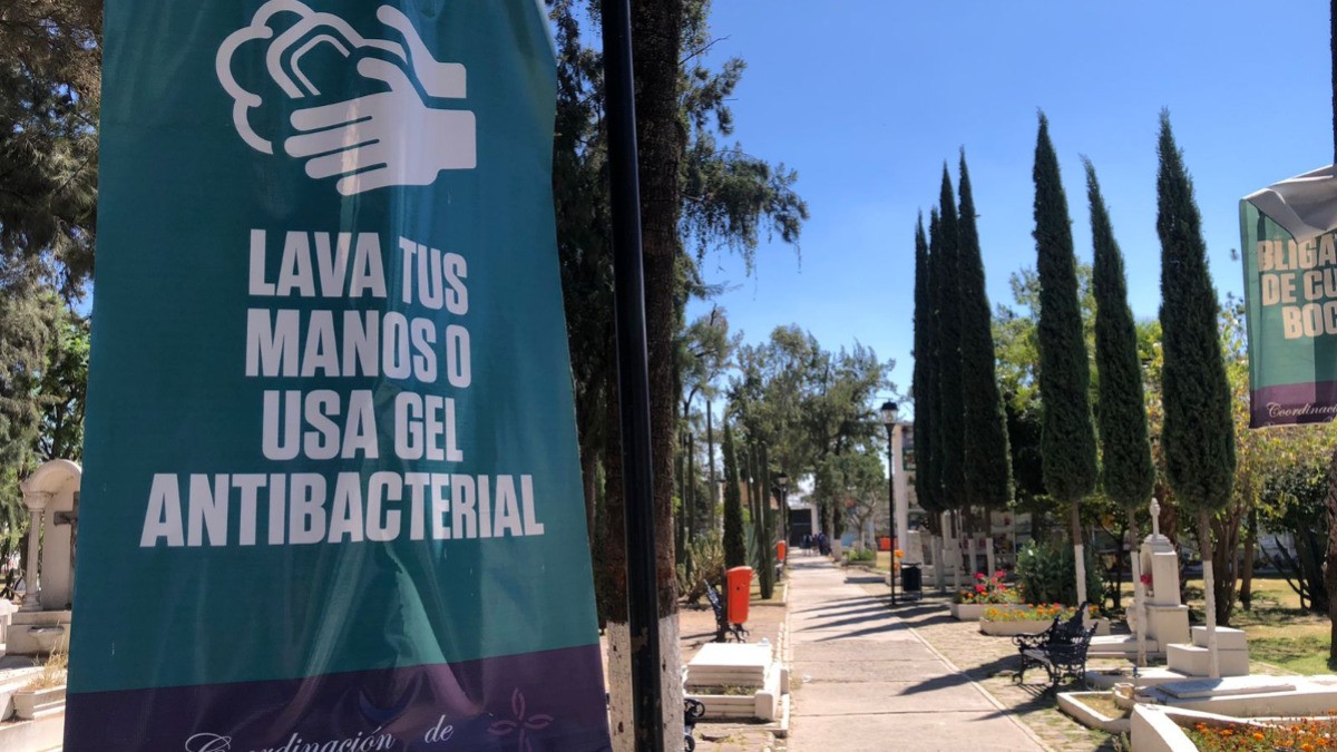 Esperan 75 mil visitantes a los nueve panteones de León