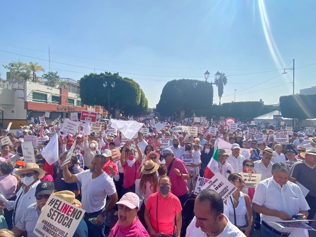 Agradece INE marchas en su defensa