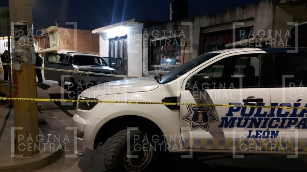 Encuentran cuerpo embolsado en Los López