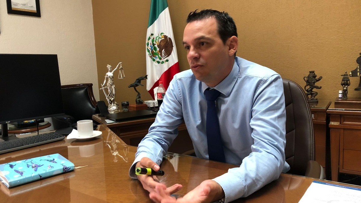 Falta capacitar a servidores con enfoque LGBTIQ+: Jiménez Lona