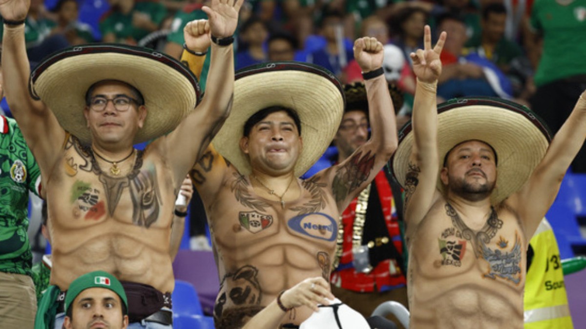 Ya nos castigó la FIFA: abrió expediente contra hincha mexicana en Qatar
