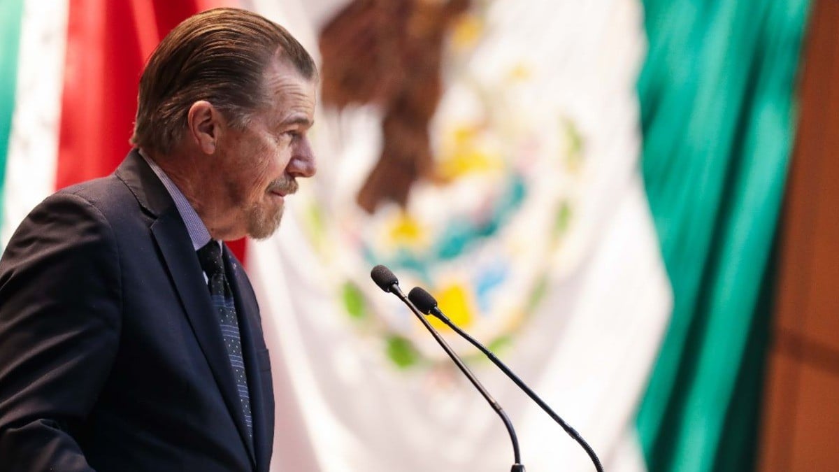 Llega Juan Hernández a la Coordinación Nacional de Migrantes