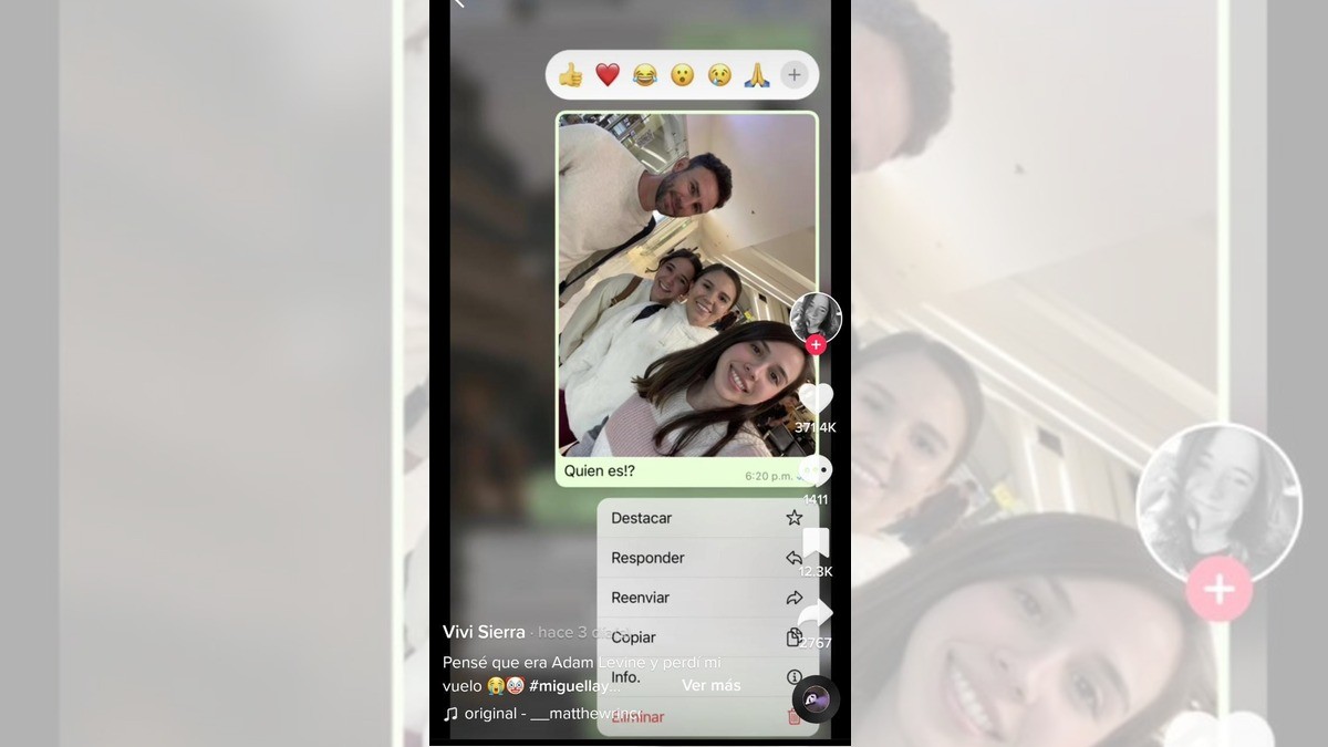 Pasajeras confunden a Layún con Adam Levine; ¡pierden su vuelo!