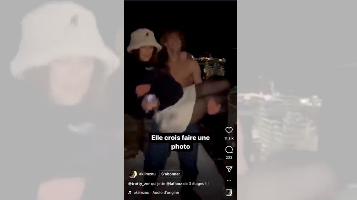 #Video Le pide una foto a su amigo, ¡y él la arroja desde un tercer piso!