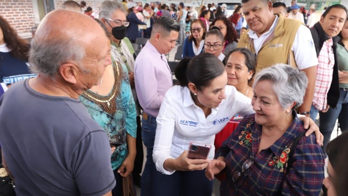 Llama alcaldesa a ciudadanía a comprometerse para transformar León