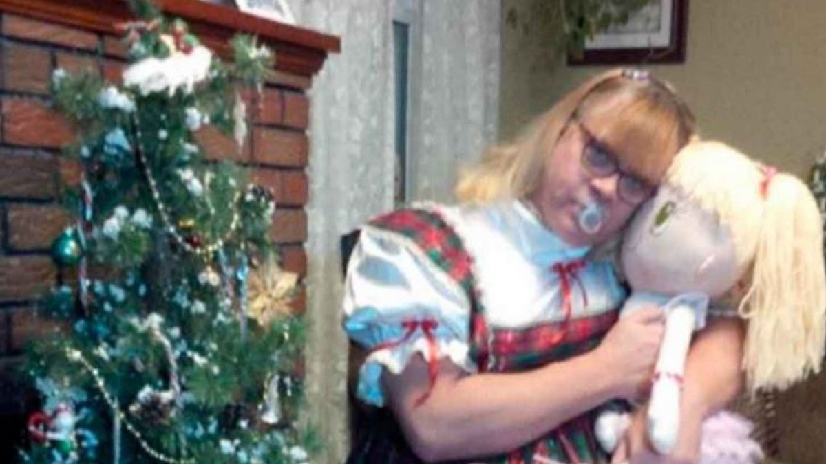 Hombre casado, con hijos y trasgénero ¡dice ser niña de seis años!