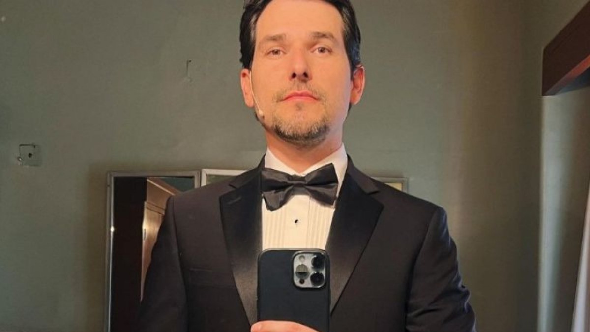 Alan Estrada realiza confesión navideña sobre su sexualidad