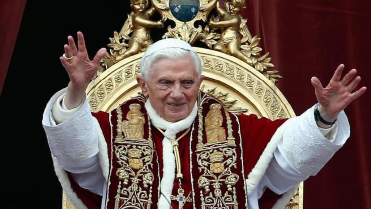 Pide papa Francisco oraciones por la salud del emérito Benedicto XVI