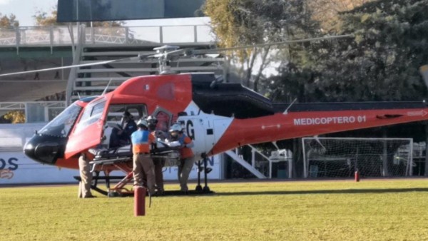 Salen 4 ambulancias más para traslado de lesionados en accidente