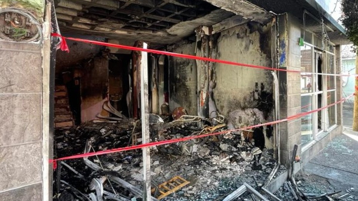 Incendian funeraria en Irapuato y secuestran a dueño