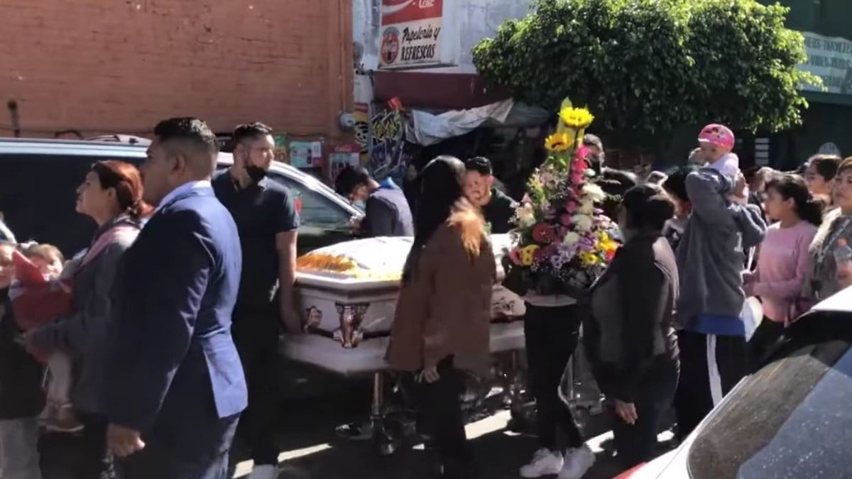 Entre tristeza y solidaridad, despiden a las víctimas del fatal ‘camionazo’