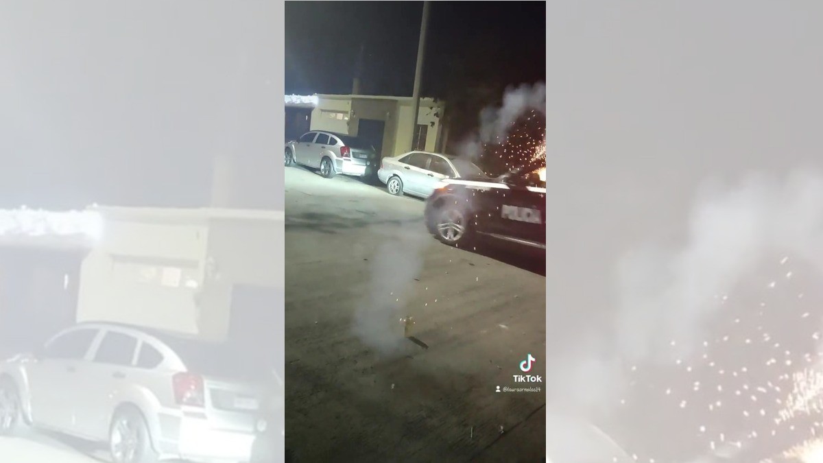 Joven prende un cohete, ¡y cae en una patrulla!