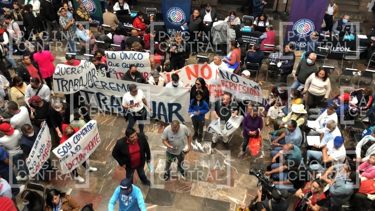 Se destapa Morena: está detrás de las manifestaciones de comerciantes en Presidencia