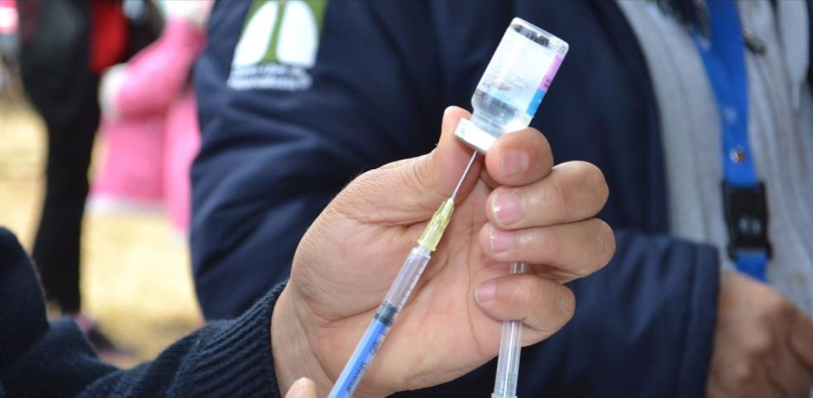 Vacunas reducen gravedad y mortandad en Covid-19, influenza y enfermedades respiratorias