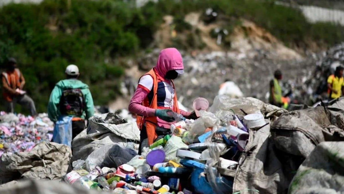 Acceden pepenadores clandestinos a programa para migrar a otra actividad