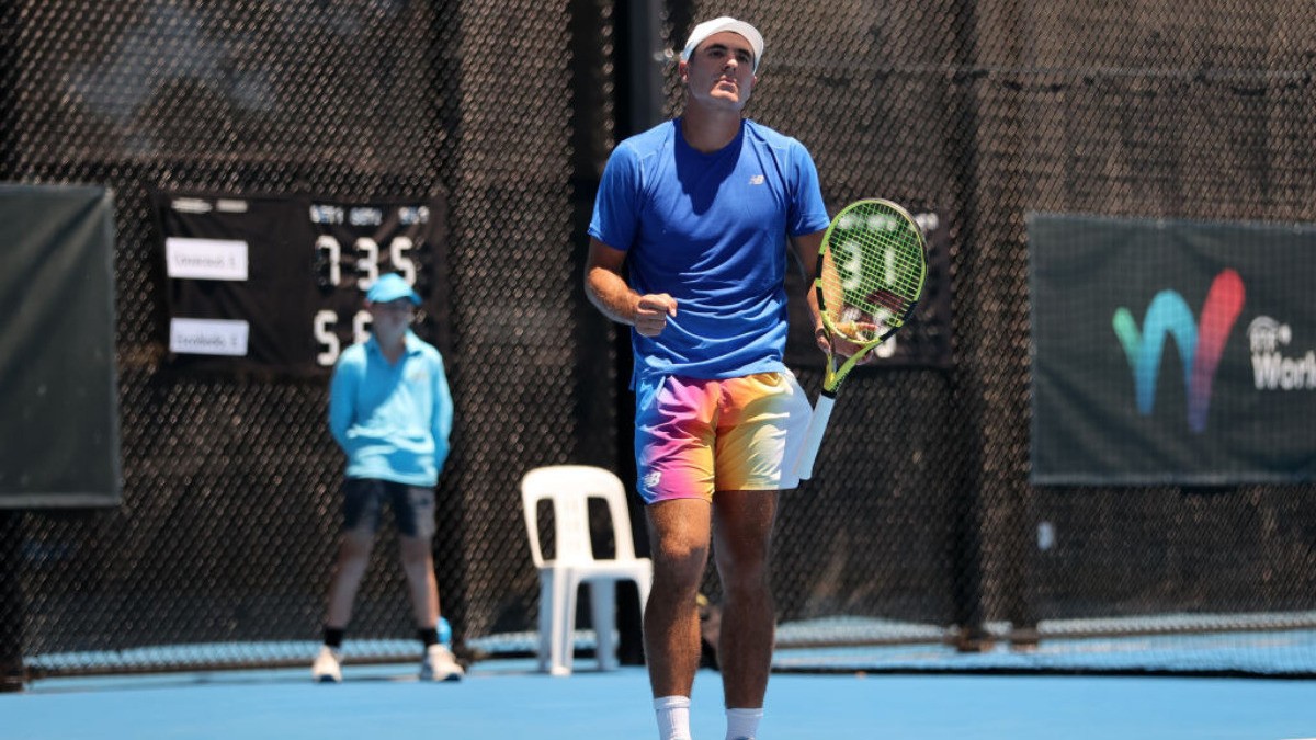 Llega Ernesto Escobedo al cuadro principal del Grand Slam en Australia