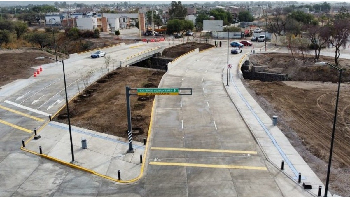 Supervisión y entrega de obra pública en León, trae beneficio social