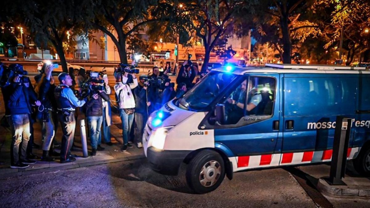 Dani Alves enfrenta polémica ante denuncia por abuso sexual