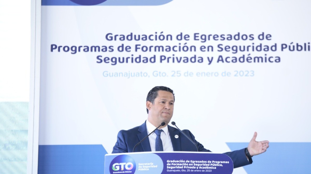 “No, cuatro pesos es un exceso”, dice el gobernador sobre solicitud de alza al pasaje