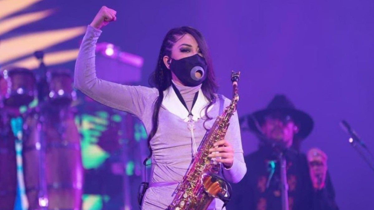 Niegan arraigo domiciliario al agresor de saxofonista; se queda en prisión