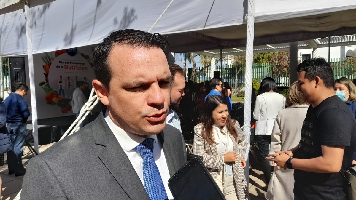 Asesora León a 10 ayuntamientos para presentar controversias sobre Ley de Comunicación