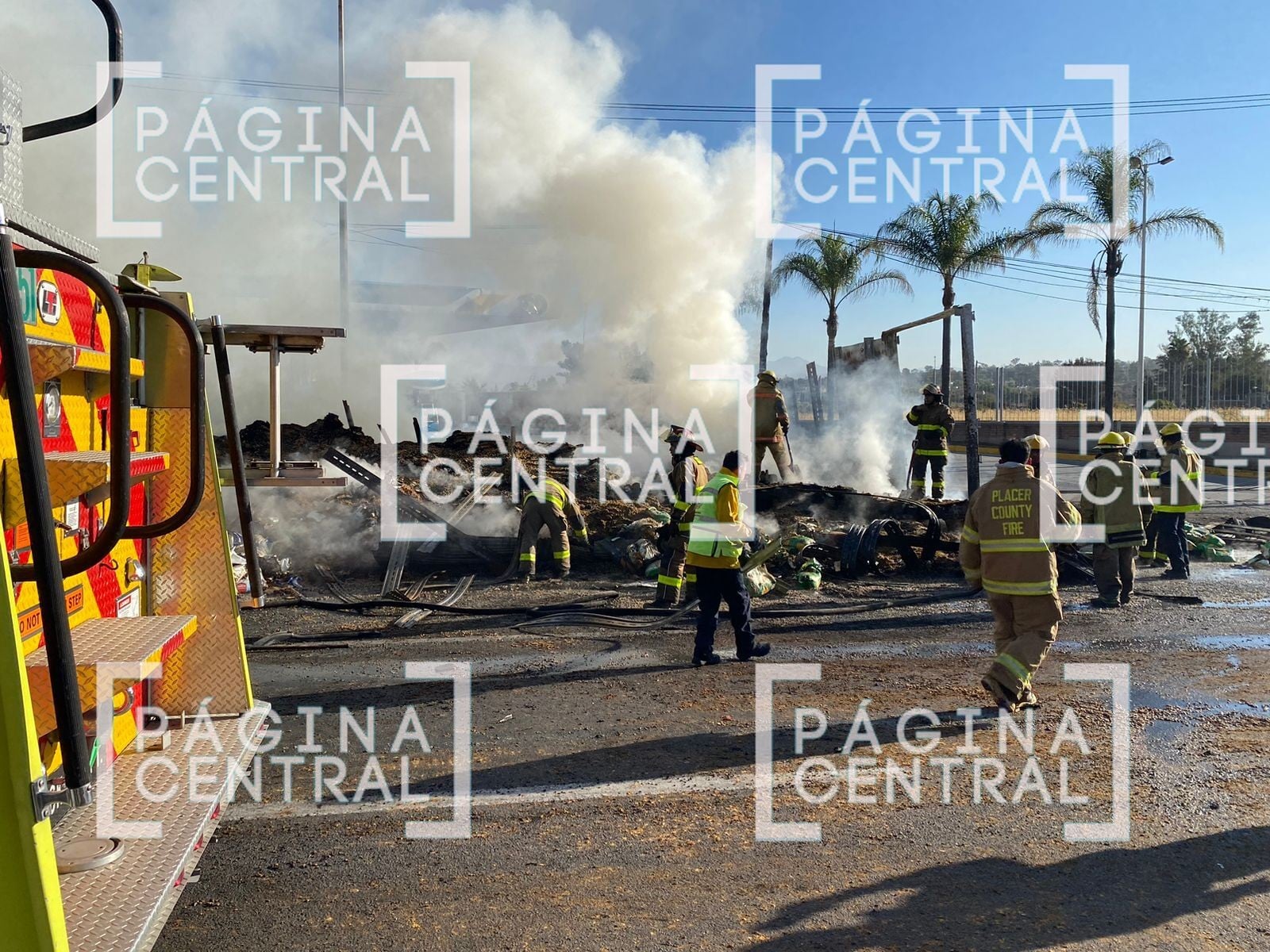 Se incendia pipa y tráiler en la carretera León - Silao