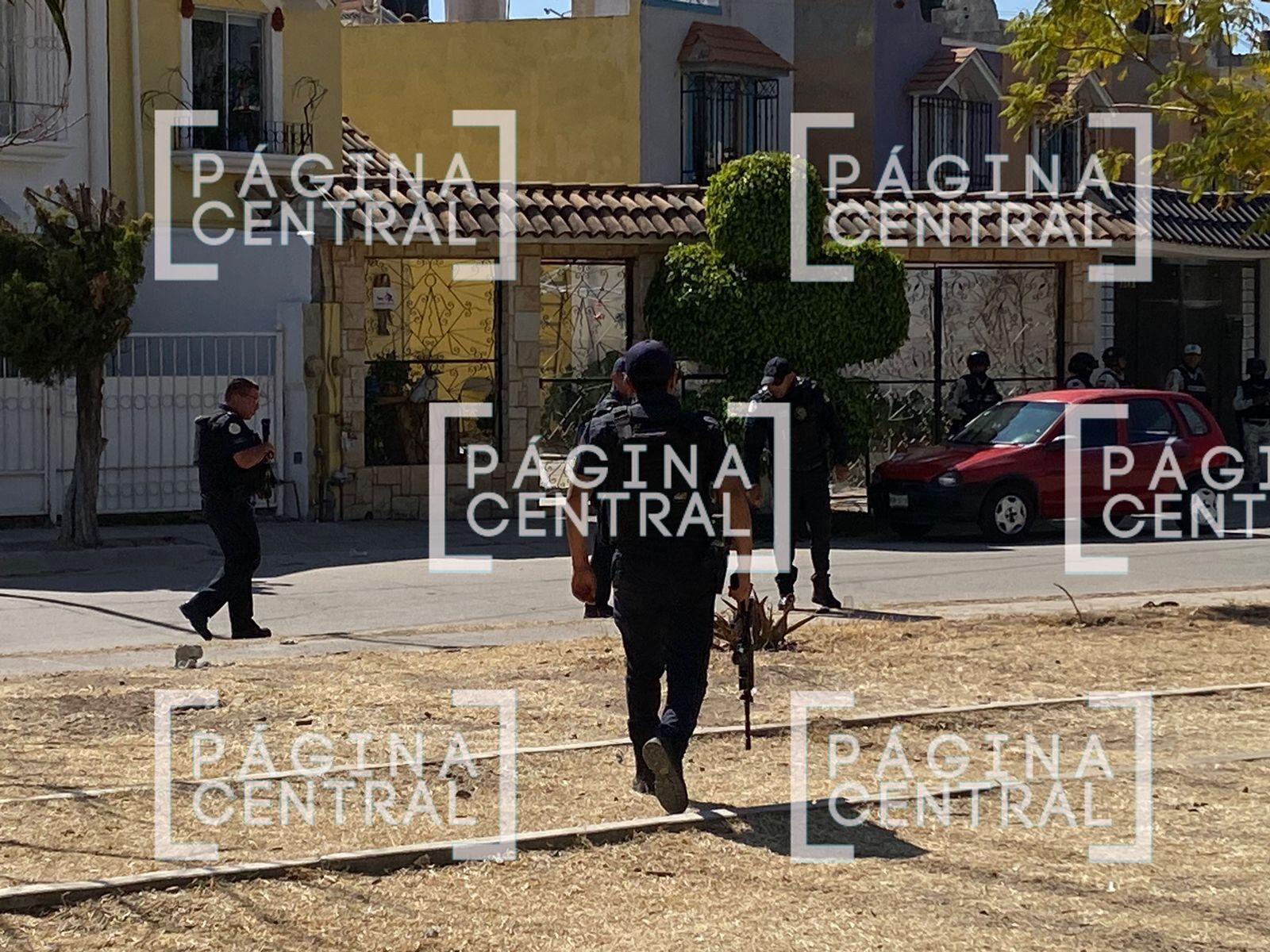 Atacan a policía en Mezquital del Carmen, en León; acude en defensa de compañera