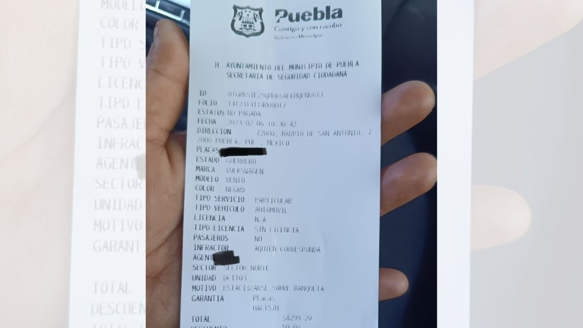 Multan a conductora ¡con 8 mil pesos!