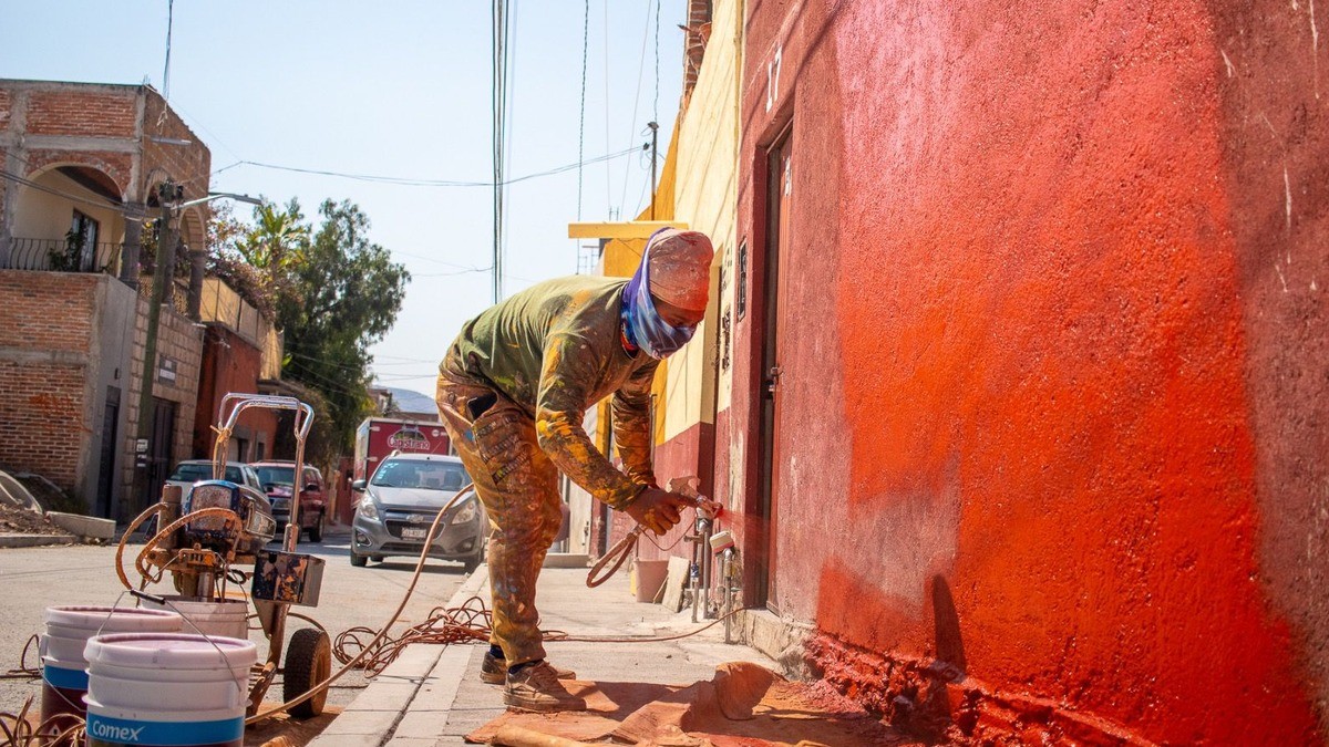 Administración municipal le pone color a San Miguel de Allende