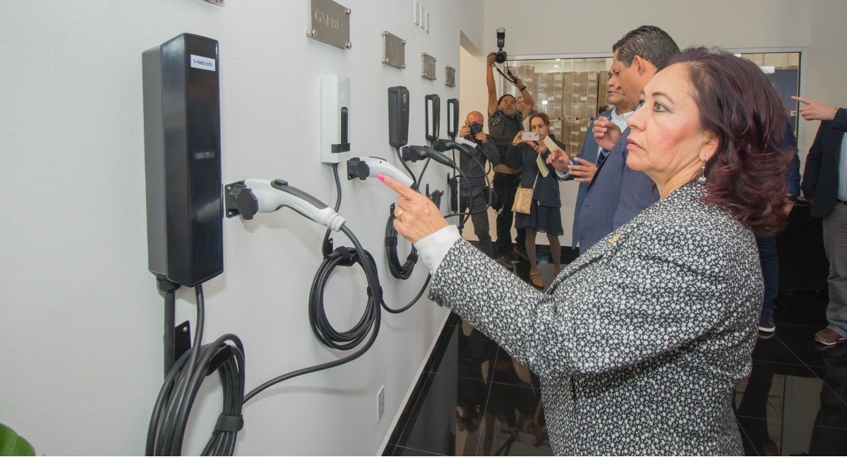 Webasto fabrica cargadores para autos eléctricos desde la capital