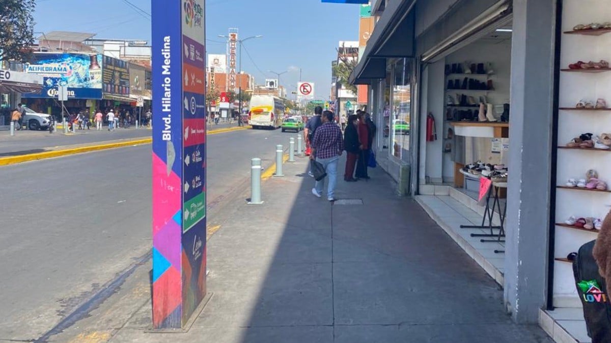 Surgen molestias de locatarios con semifijos; no los quieren en sus frentes