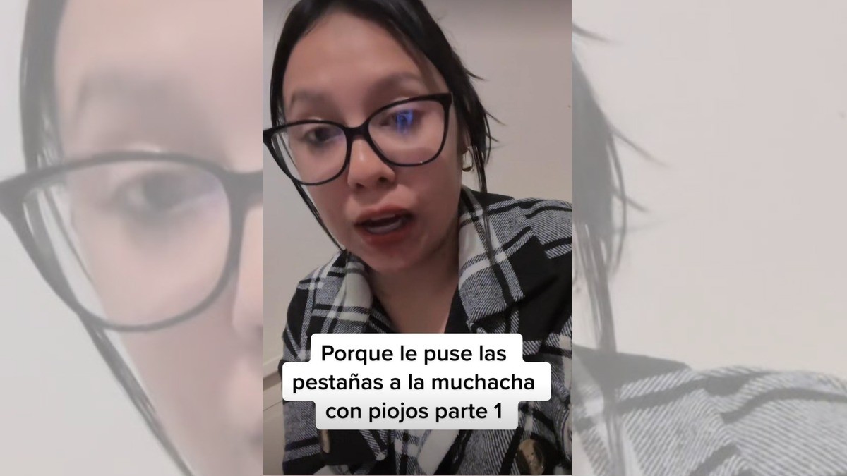 ¡Lashista encuentra piojos en la cabeza de su clienta!