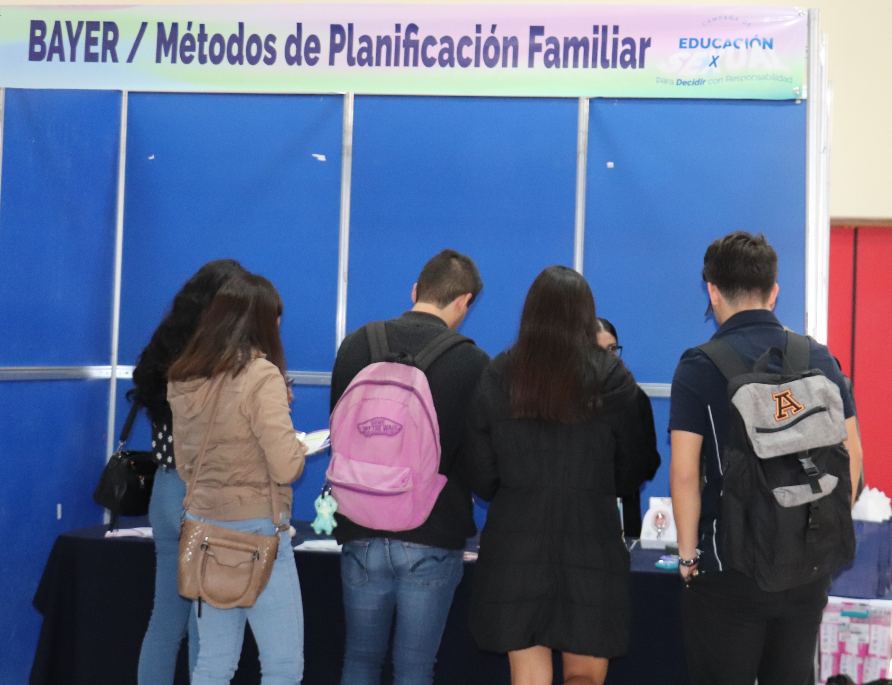 Promueven métodos anticonceptivos en la UG