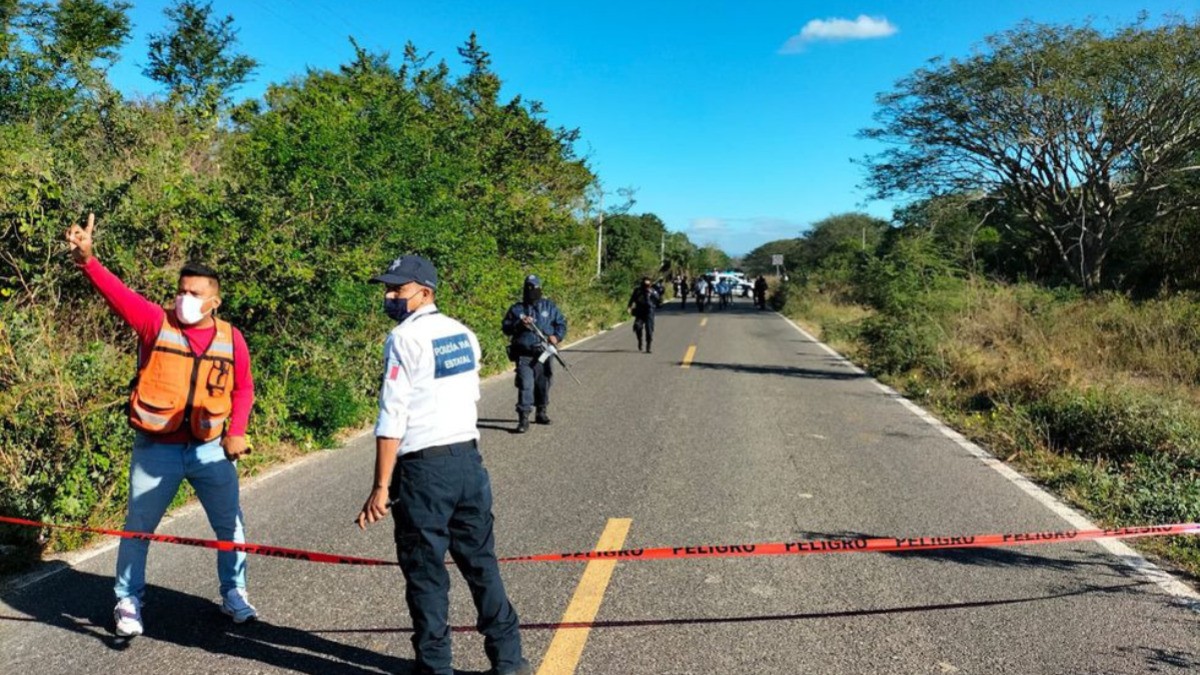 Detienen a padre de dos niños encontrados muertos en carretera de Chiapas