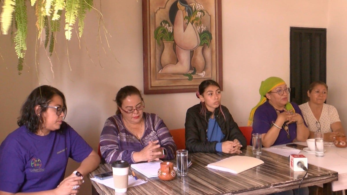 “Mi mamá no llevaba vestido provocativo y la asesinaron”