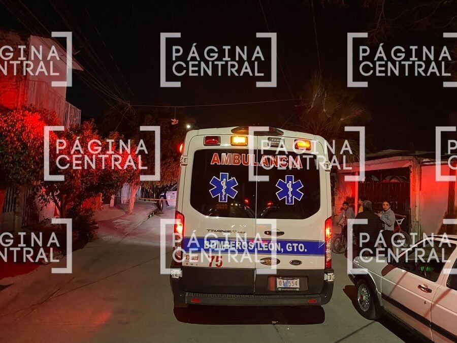 Ejecutan a dos hombres dentro de sus hogares en León