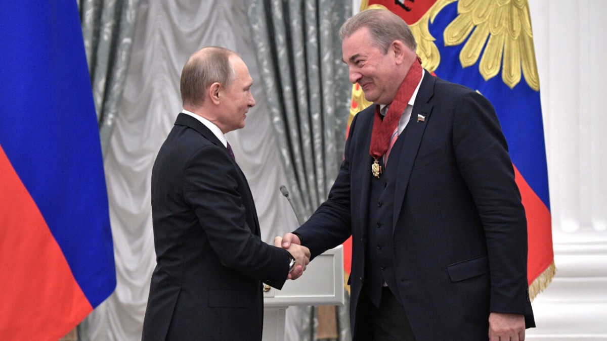 Golpe al hockey: sanciona Canadá a Vladislav Tretiak