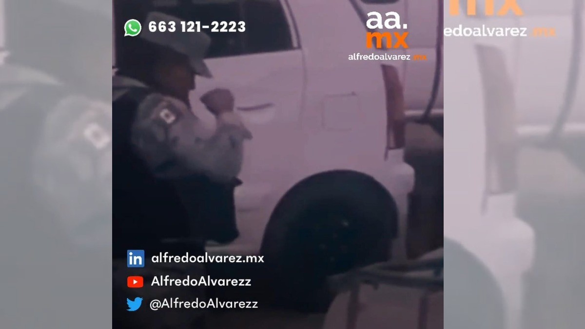 Exhiben a elementos de la Guardia Nacional por inhalar supuesta droga