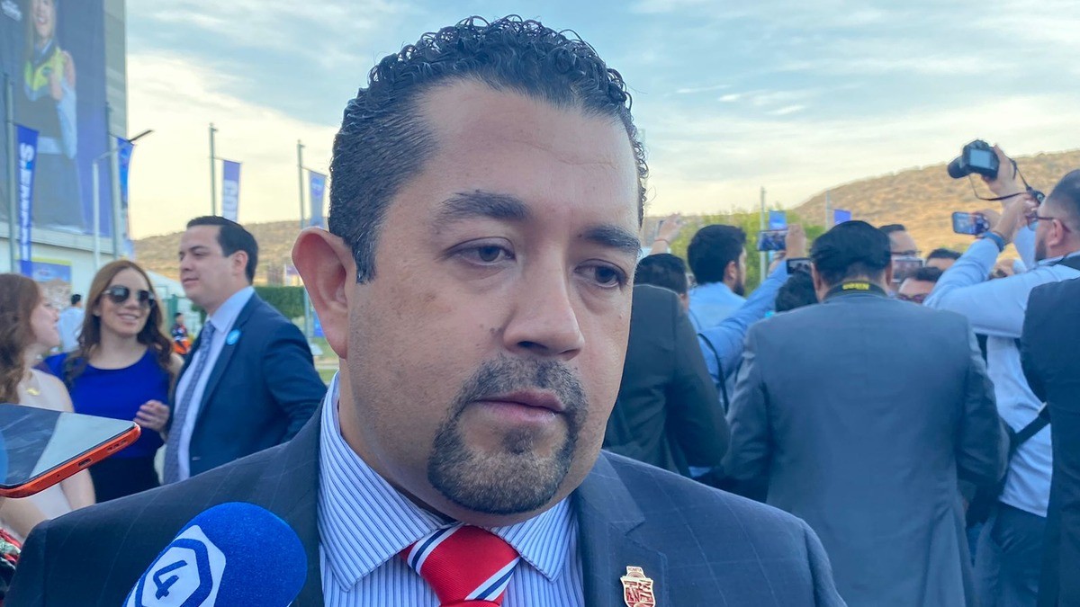Alcalde de Romita no descarta Mando Único en su municipio