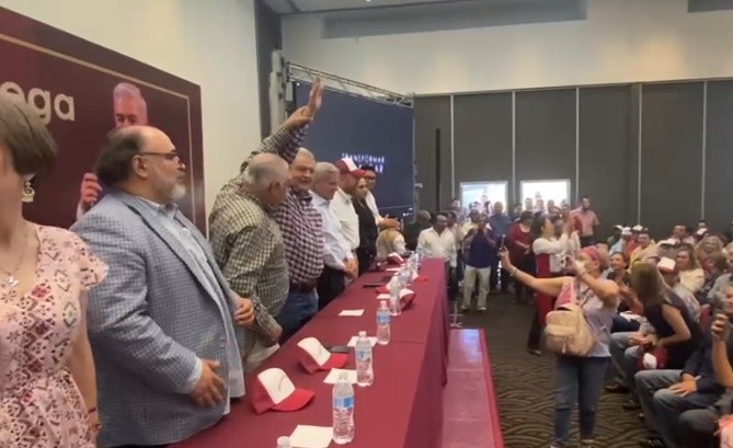 En León, el destape disfrazado de Ernesto Prieto Ortega como aspirante a la gubernatura