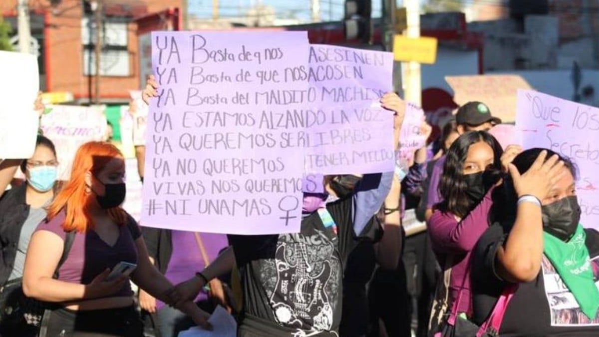 ¿Se debe felicitar a las mujeres el 8M?