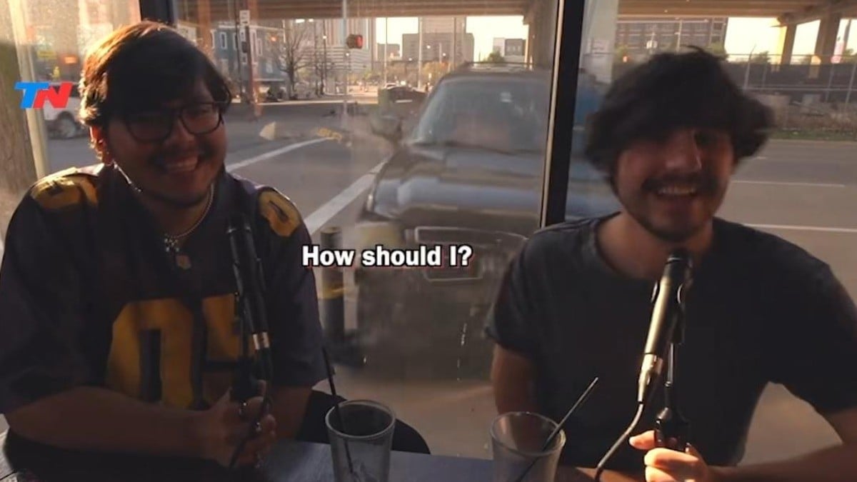 Vehículo se estrella durante programa en vivo