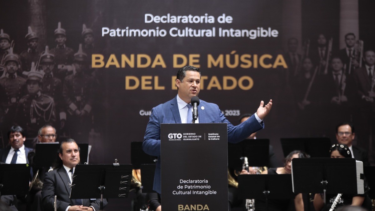 Reitera gobernador urgencia de regular establecimientos de venta de alcohol