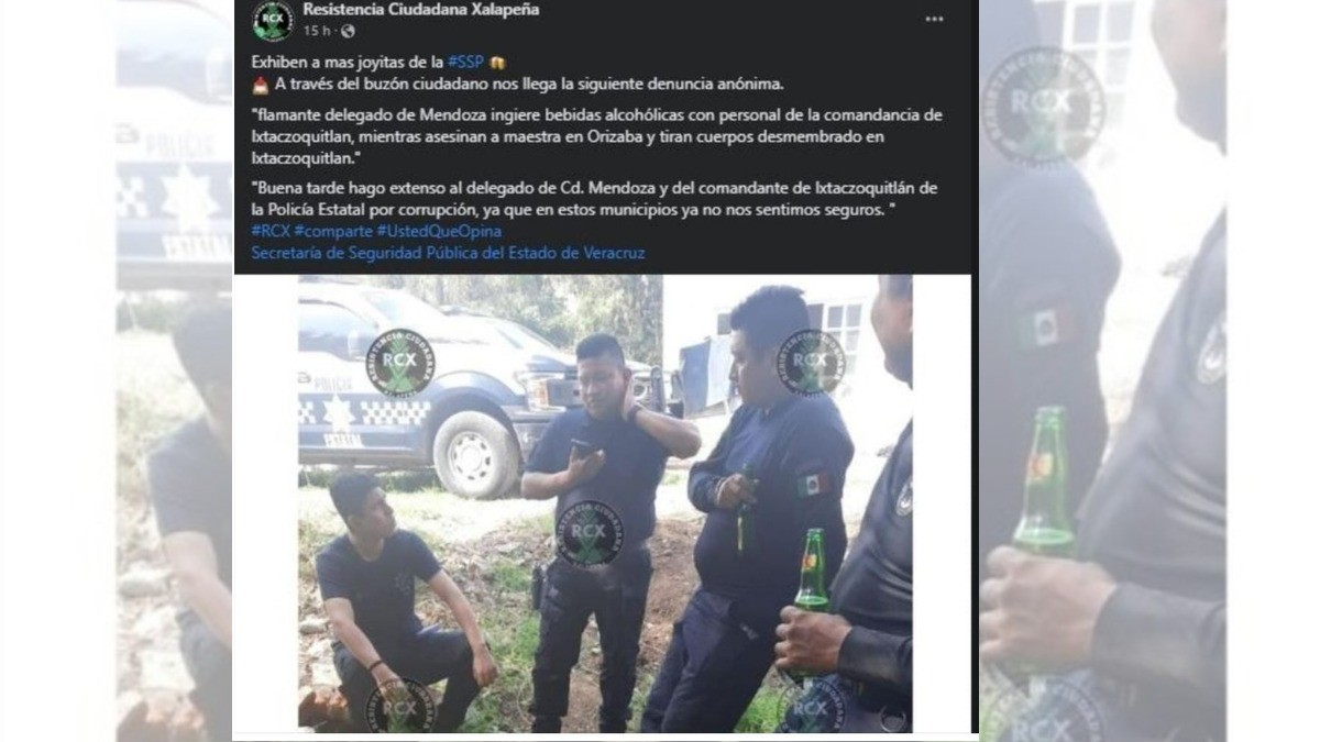 Policías de Veracruz es captado bebiendo cerveza; los remueven del cargo