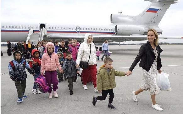 Acusan a Putin de crímenes de guerra por secuestrar niños refugiados