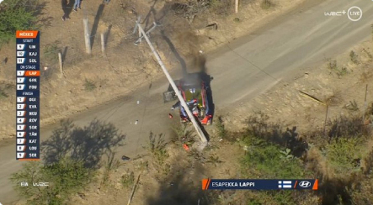 En Ibarrilla, Lappi queda fuera del Rally al chocar contra un poste